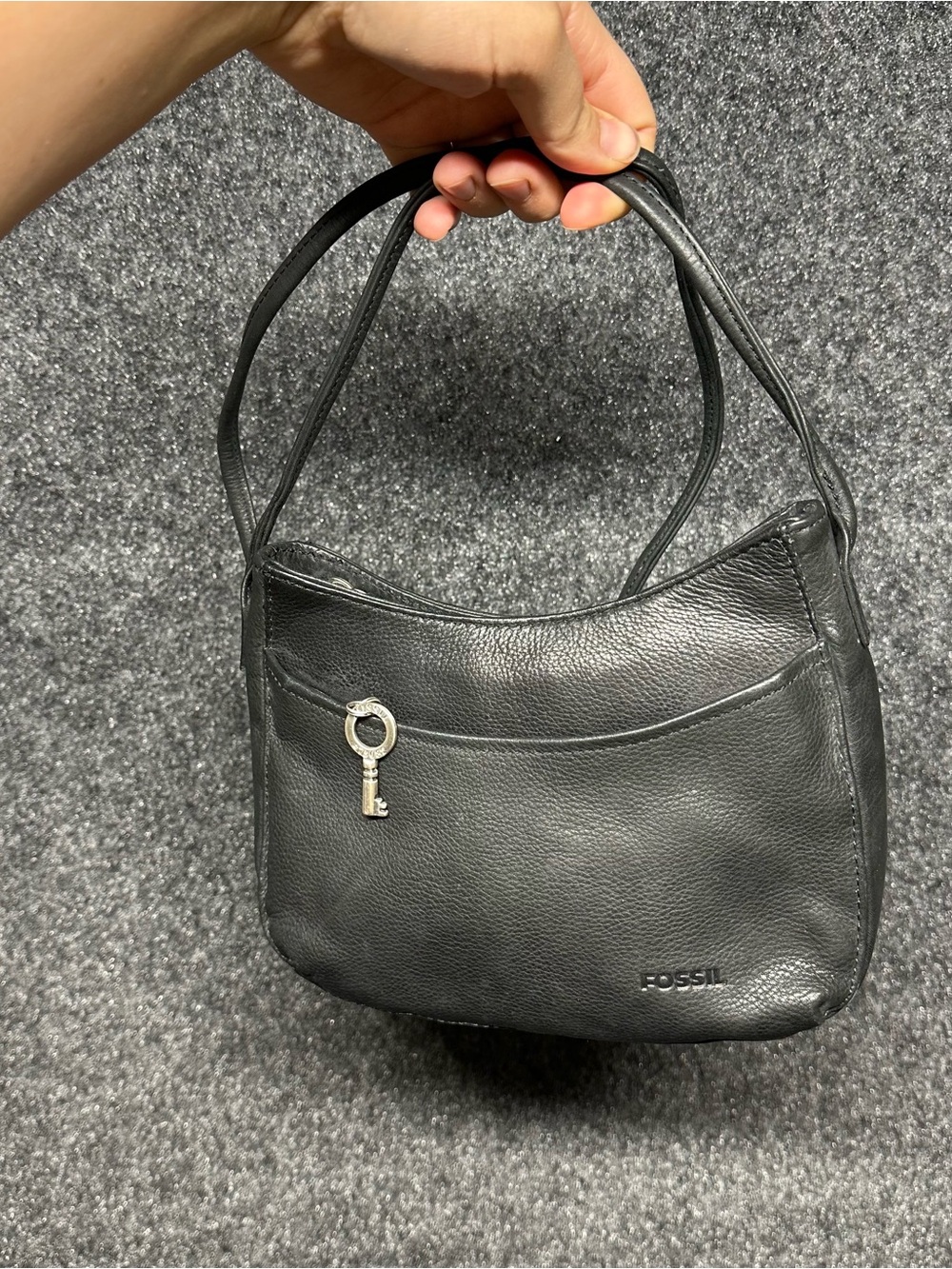 Vintage Fossil black genuine leather crossbody bag minimalist clean girl boho